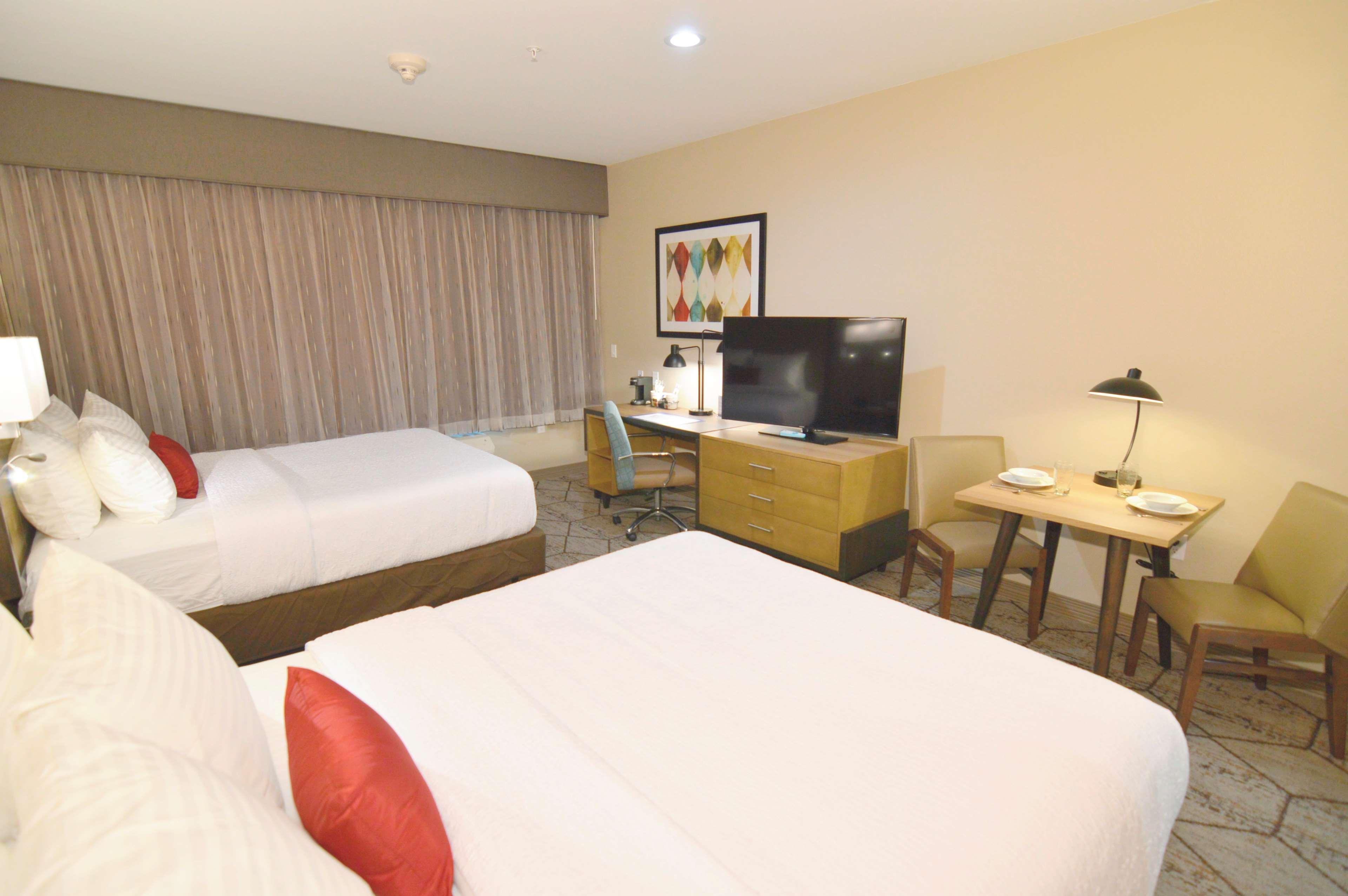 Best Western Plus Pleasanton Hotel Exterior foto